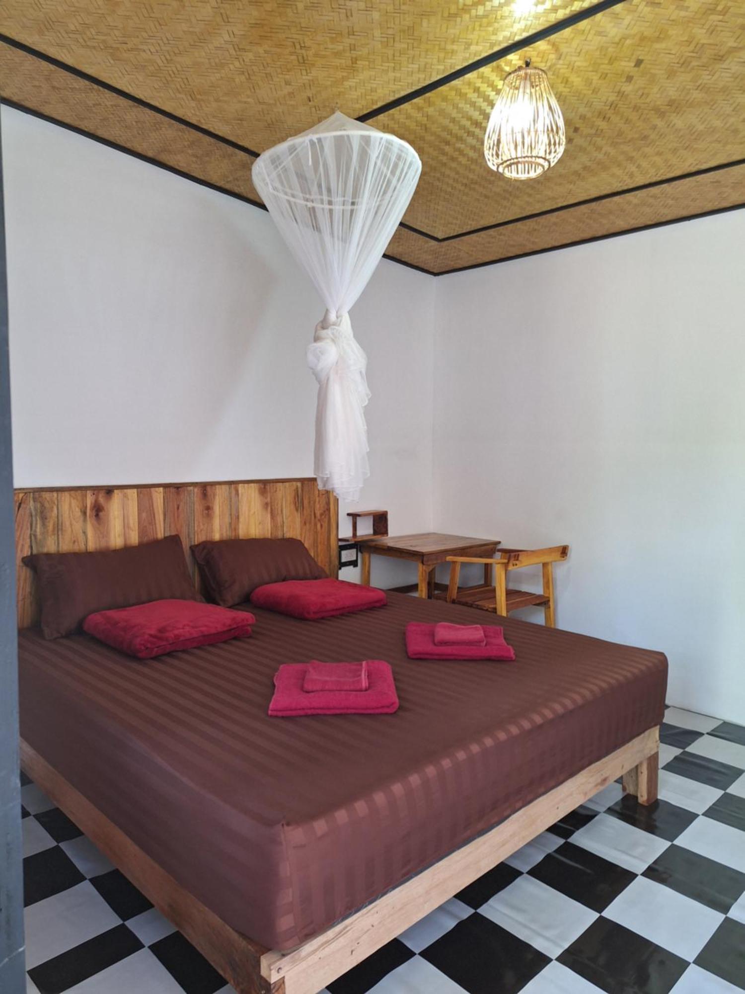 Готель Lanta Happy House Ко-Ланта Екстер'єр фото
