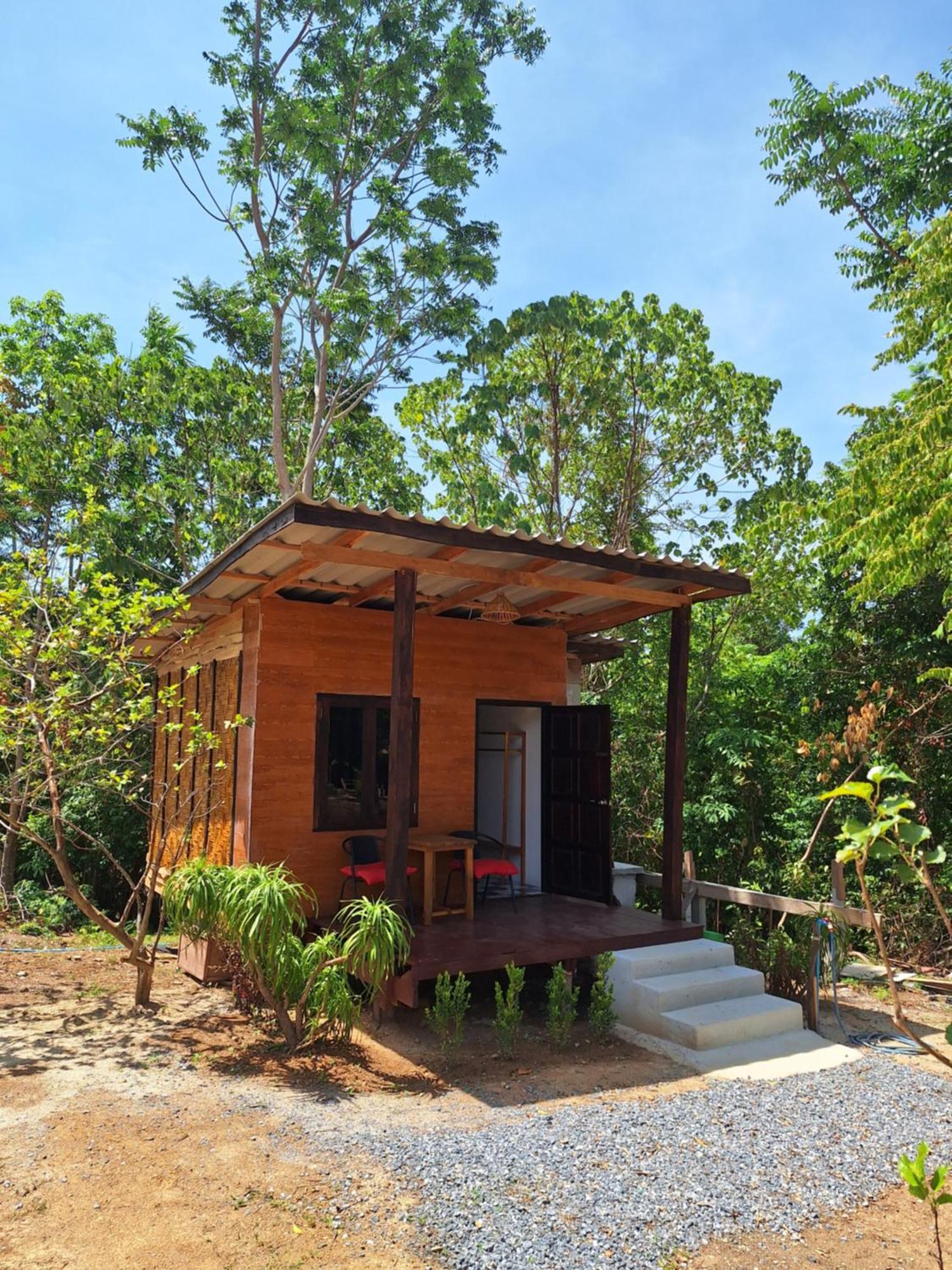 Готель Lanta Happy House Ко-Ланта Екстер'єр фото